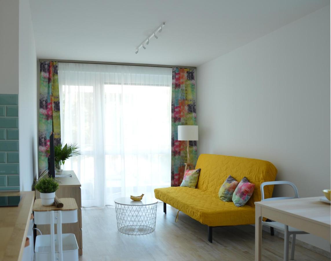 Inn Lelle Balatonlelle Exterior photo